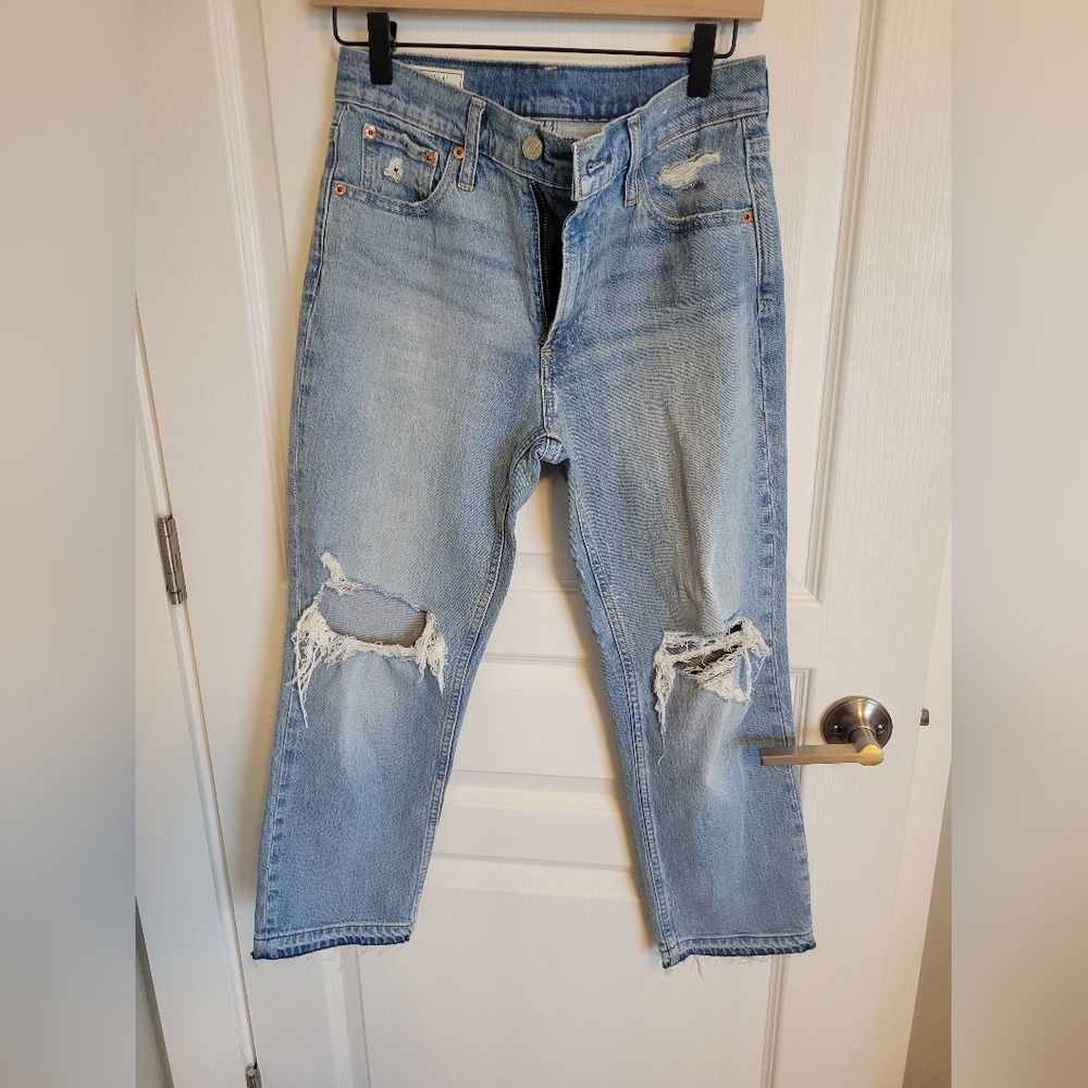 GAP Light Blue Distressed Ankle Jeans